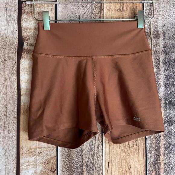 ALO Yoga Pants - Alo Yoga Shorts High Waist Brown Athleisure Activewear Yoga Running Bike Small